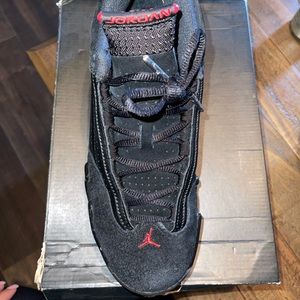 Air Jordan 14 retro BG 7Y 8 In women